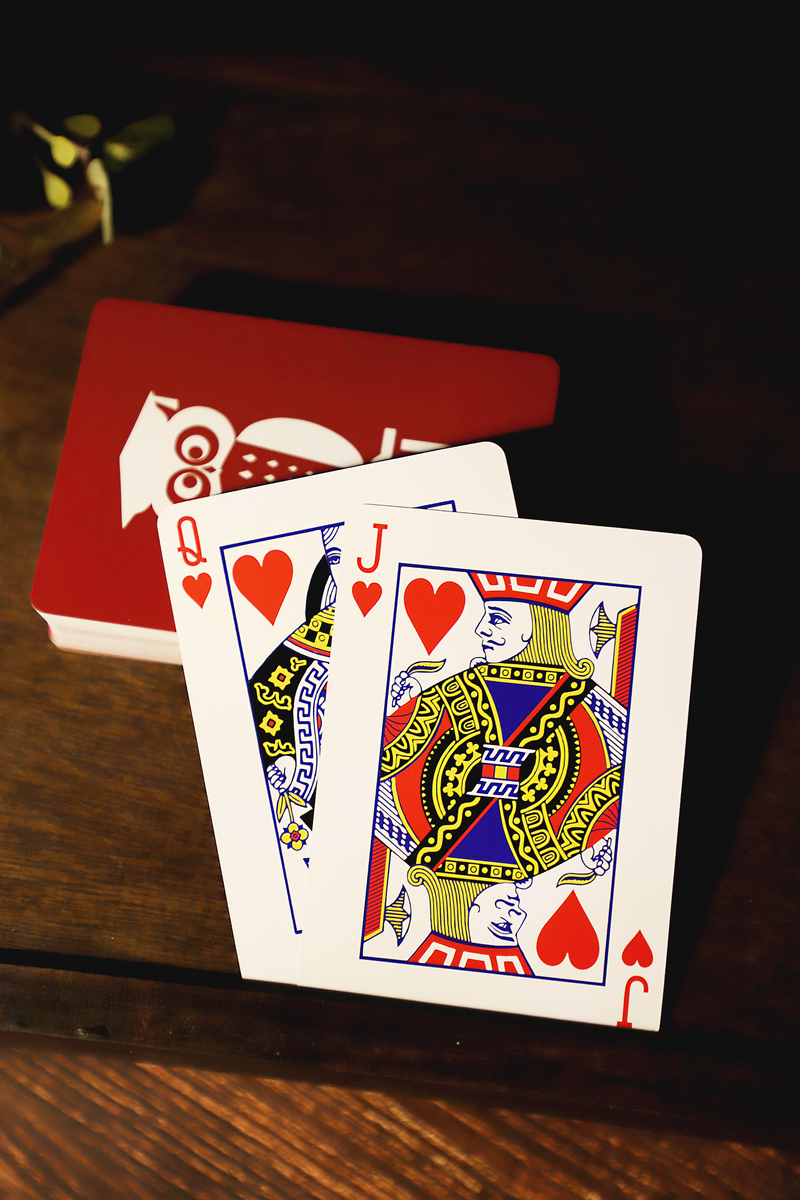 Custom Logo Luxury Poker Cards Eco-Friendly Classical Playing Cards Made from Paper